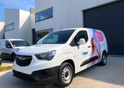 Autoreclame Autobelettering Bestelwagen Belettering Opel Combo BWT