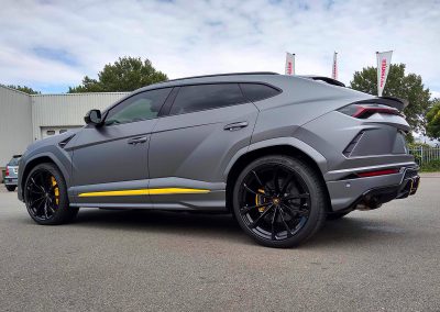 Carwrapping Color Change Lamborghini Urus F2